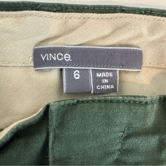 Vince Tapered Green Chinos 6 - Picture 4 of 8